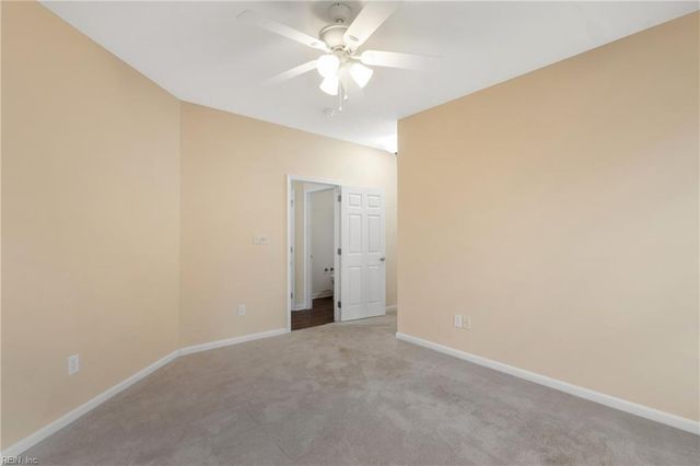 7187 Stokes DR, Hayes, VA 23072