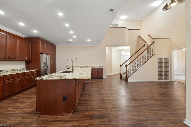 7187 Stokes DR, Hayes, VA 23072