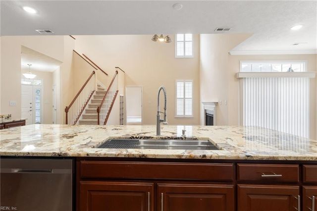 7187 Stokes DR, Hayes, VA 23072