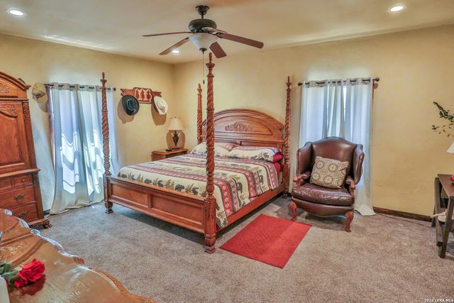 745 County Road 2645, Moore, TX 78057