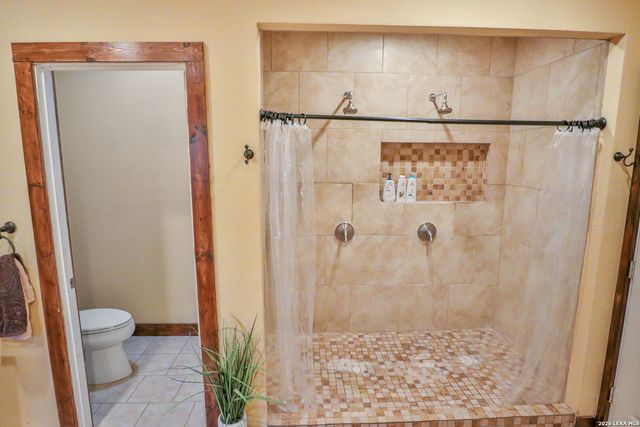 745 County Road 2645, Moore, TX 78057