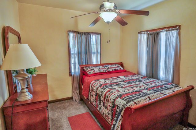 745 County Road 2645, Moore, TX 78057