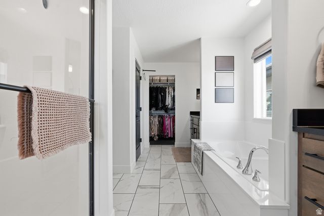 1027 W SEASONS VIEW CT, Lehi, UT 84048