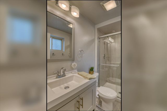 2317 S April Ct, Spokane Valley, WA 99216
