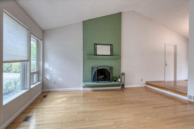 2317 S April Ct, Spokane Valley, WA 99216