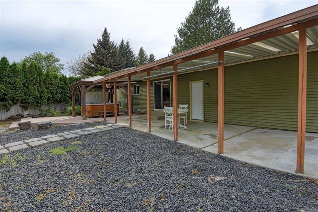 2317 S April Ct, Spokane Valley, WA 99216