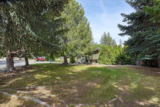 2317 S April Ct, Spokane Valley, WA 99216