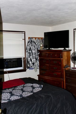 6 Howard George Ct, Salisbury, MA 01952