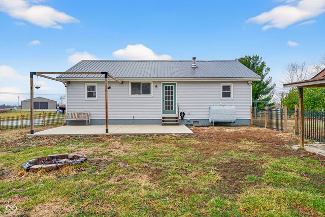 3420 N 500 E, Crawfordsville, IN 47933