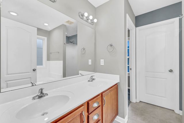 2856 Sharpie Dr, Clarksville, TN 37040