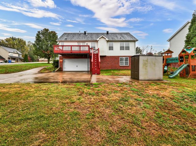 2856 Sharpie Dr, Clarksville, TN 37040