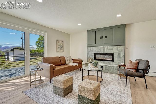 4770 Diamond Drive, Colorado Springs, CO 80918