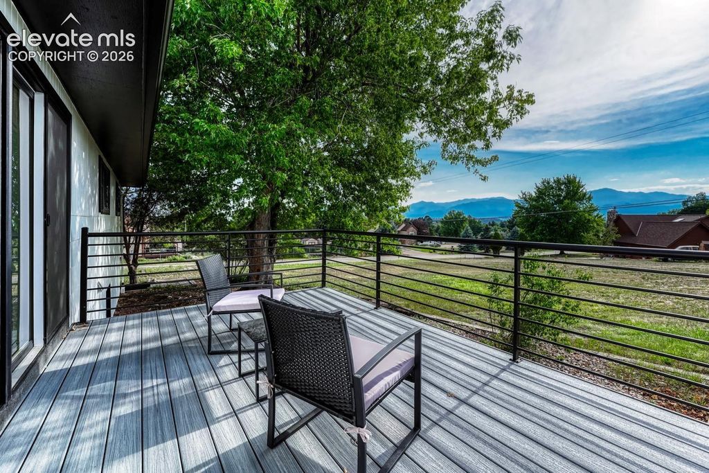 4770 Diamond Drive, Colorado Springs, CO 80918 — photo 2