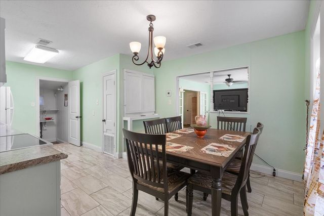 259 Hiland Lane, Pottsboro, TX 75076