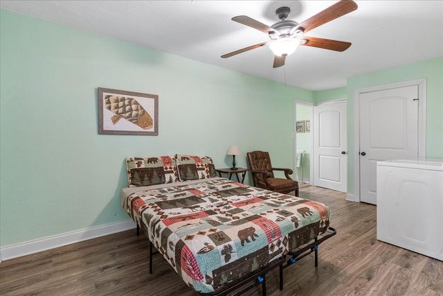 259 Hiland Lane, Pottsboro, TX 75076