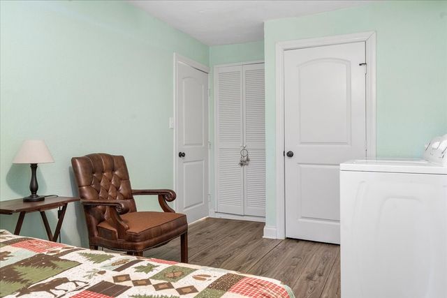 259 Hiland Lane, Pottsboro, TX 75076