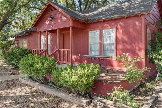 259 Hiland Lane, Pottsboro, TX 75076