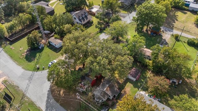 259 Hiland Lane, Pottsboro, TX 75076