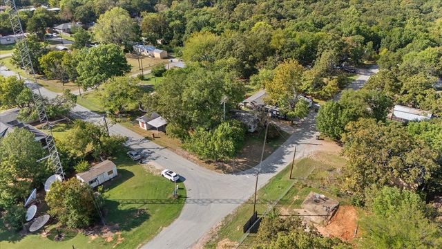 259 Hiland Lane, Pottsboro, TX 75076