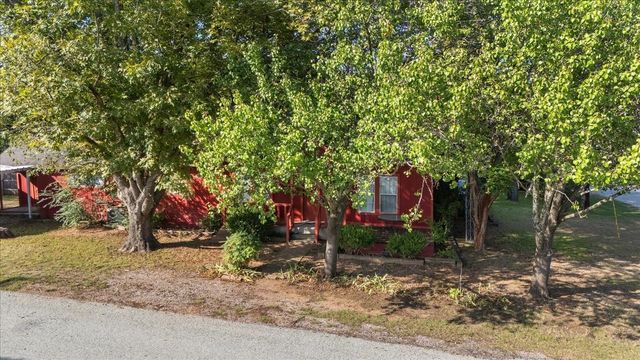 259 Hiland Lane, Pottsboro, TX 75076