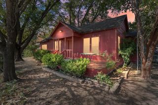 259 Hiland Lane, Pottsboro, TX 75076