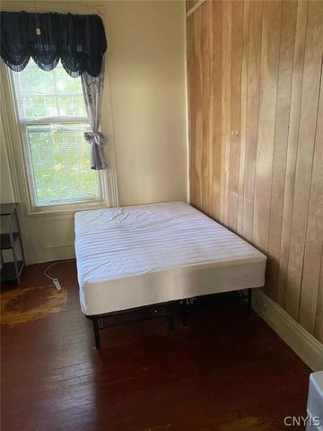 1326 Madison Street, Syracuse, NY 13210