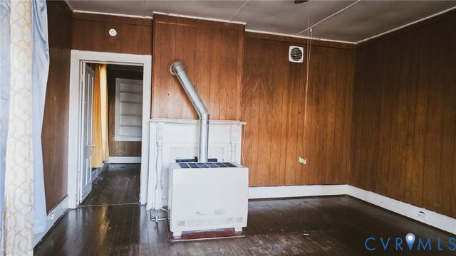 1001-01003 Hinton St, Petersburg, VA 23803