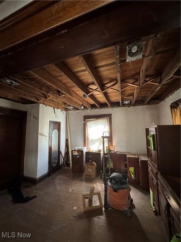 11220 Primrose Avenue, Cleveland, OH 44108