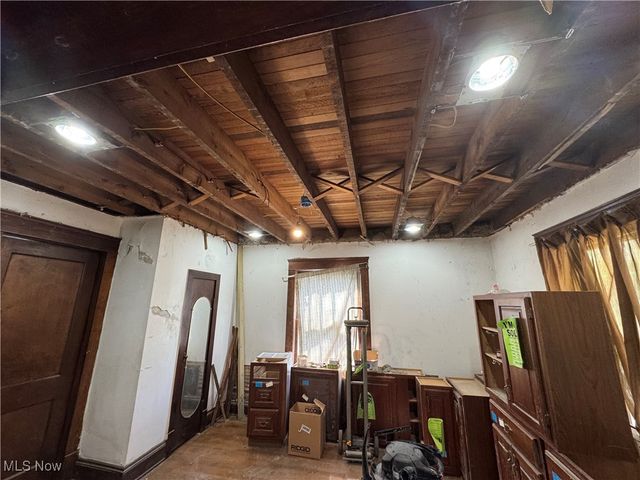 11220 Primrose Avenue, Cleveland, OH 44108