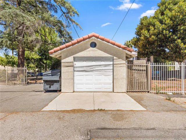 3390 Orange, Riverside, CA 92501