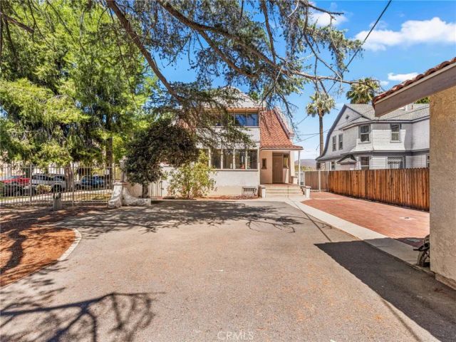 3390 Orange, Riverside, CA 92501