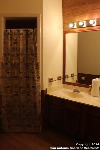 5711 LARKDALE DR, San Antonio, TX 78233