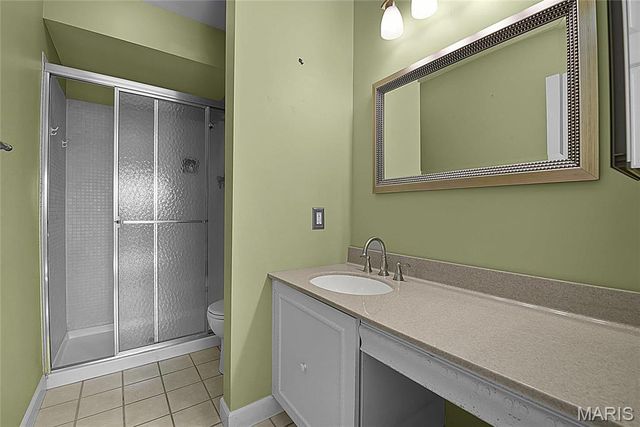 10364 Forest Brook Lane E, St Louis, MO 63146