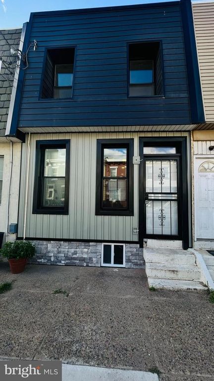 2620 ALMOND ST, Philadelphia, PA 19125