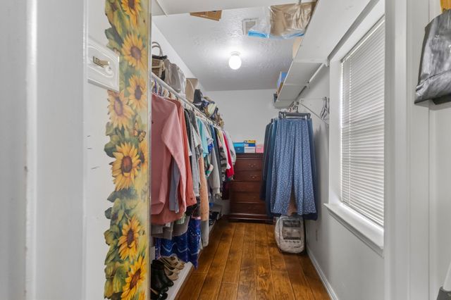 698 Wildwood Drive, Kountze, TX 77625