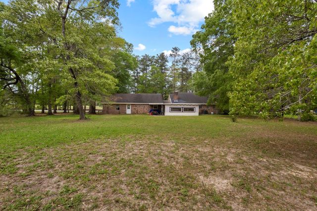 698 Wildwood Drive, Kountze, TX 77625