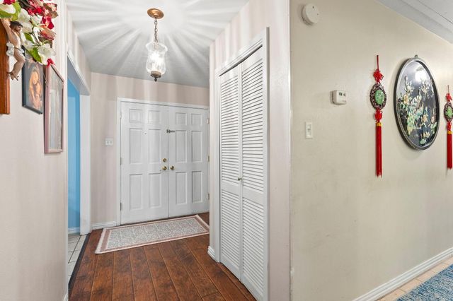 698 Wildwood Drive, Kountze, TX 77625