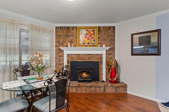 698 Wildwood Drive, Kountze, TX 77625