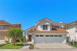 25071 Cheshire, Mission Viejo, CA 92692