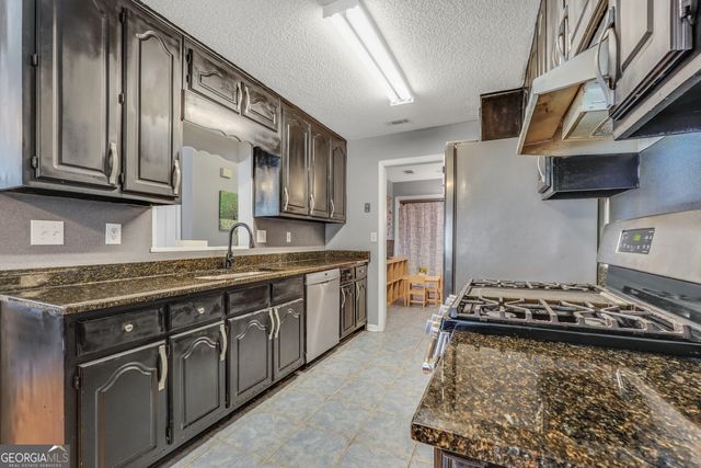 105 Nanci Court, Stockbridge, GA 30281