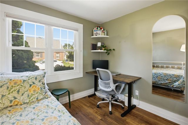 26 Crandall Court, Warwick, RI 02889