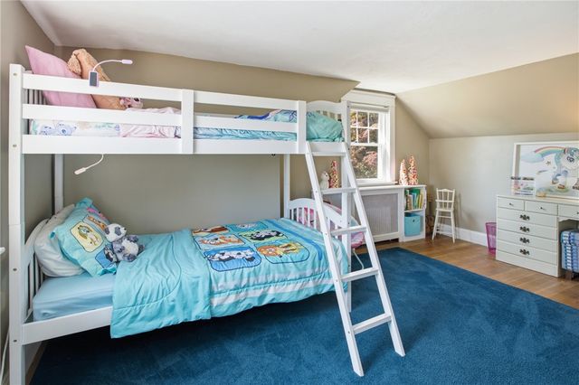 26 Crandall Court, Warwick, RI 02889