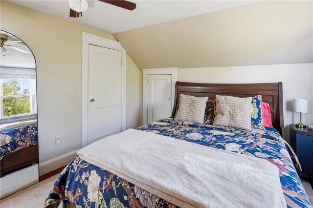26 Crandall Court, Warwick, RI 02889