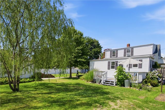 26 Crandall Court, Warwick, RI 02889
