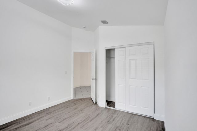 133 Caribe Court, Greenacres, FL 33413