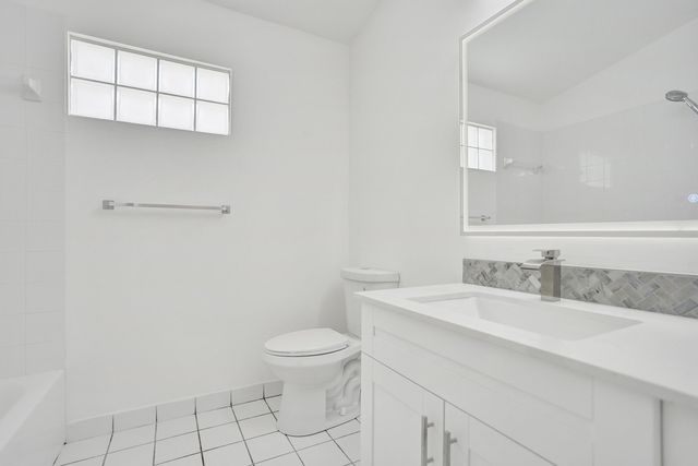 133 Caribe Court, Greenacres, FL 33413