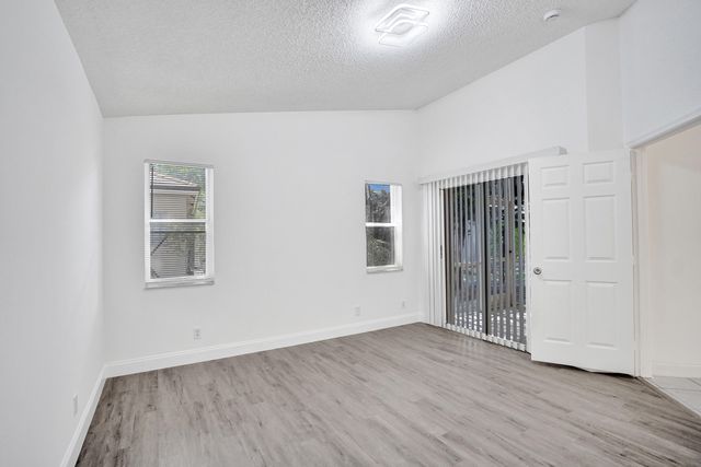 133 Caribe Court, Greenacres, FL 33413
