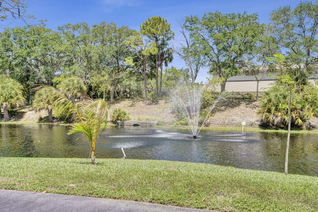 133 Caribe Court, Greenacres, FL 33413