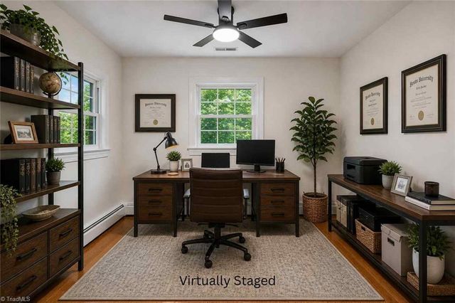6595 Rollingwood Drive, Clemmons, NC 27012