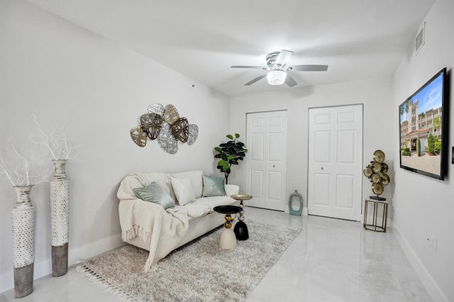 14111 Royal Vista Drive 305, Delray Beach, FL 33484